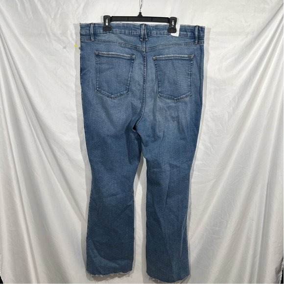 NEW Good American [ 20‎ ] High Rise Good Classic Bootcut Raw Hem Jeans - Picture 8 of 16